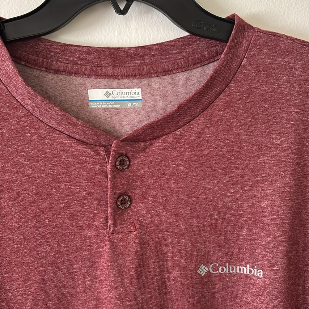 Columbia Burgundy Red Long Sleeve Omni Wick Casual Button Long Sleeve Tee New XL - Picture 2 of 5